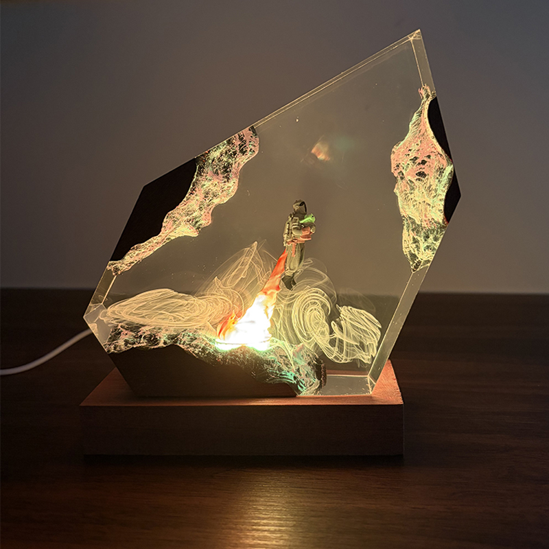 Фигурка-ночник в стиле научно- – обзор и цена Lighting Christmas Decor
